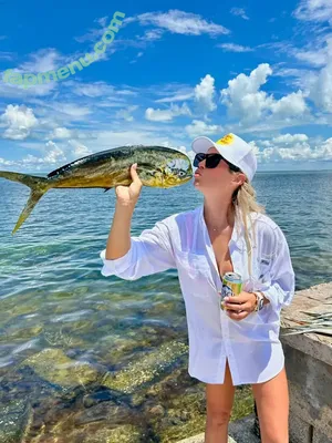 Karinhart nude photo #0027