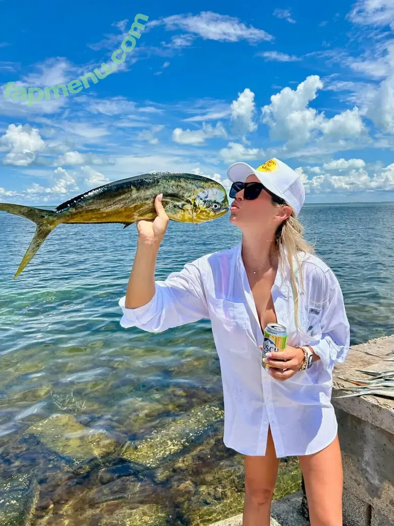 Karinhart nude photo #0027 (Karinhart)