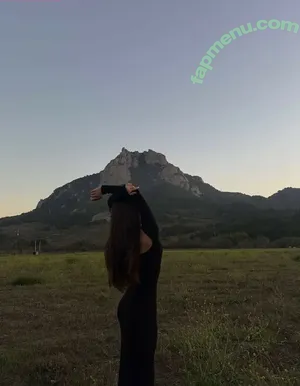 Karinne Elizabeth / _karineelizabeth nude photo #0030