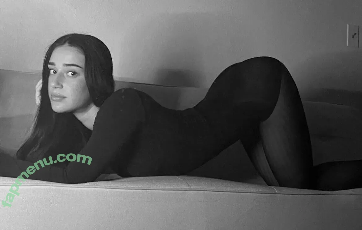 Karinne Elizabeth nude photo #0018 (_karineelizabeth)