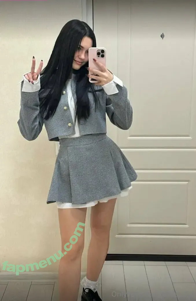 karisha.x nude photo #0695 (karisa.x)