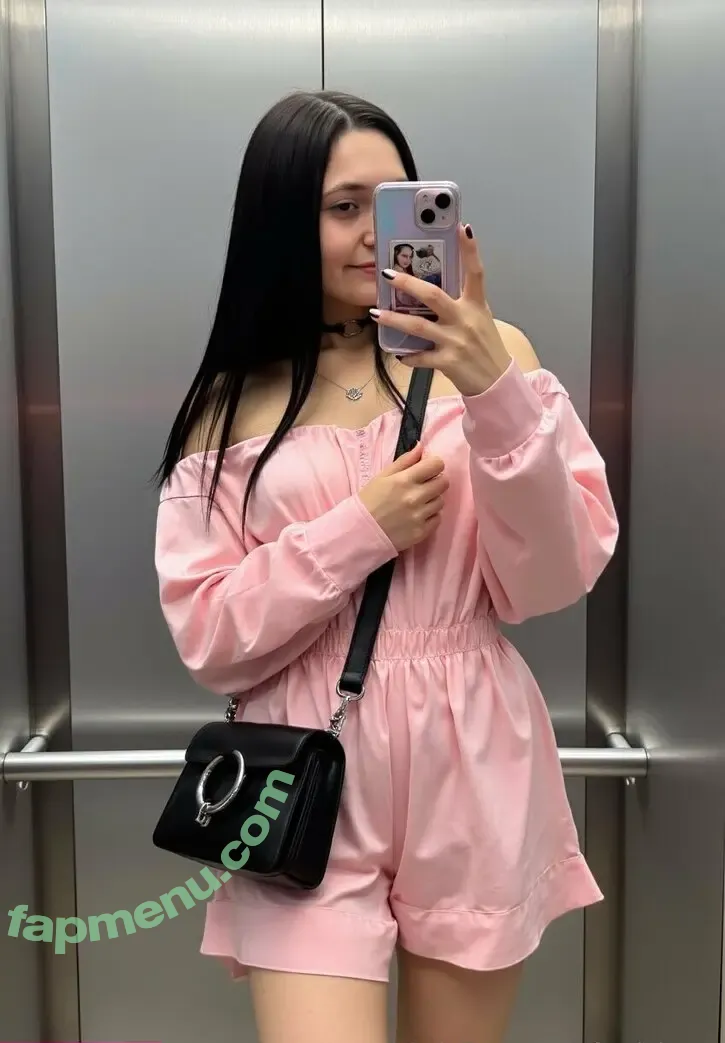 karisha.x nude photo #0749 (karisa.x)