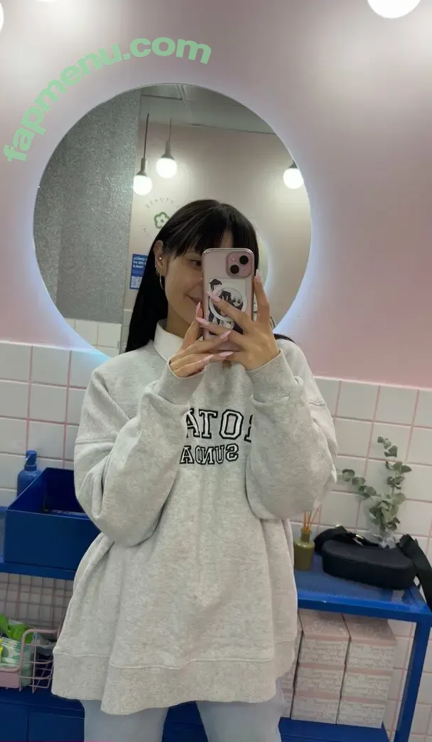 karisha.x nude photo #0774 (karisa.x)