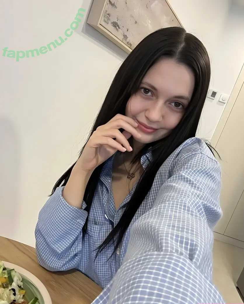 karisha.x nude photo #0785 (karisa.x)