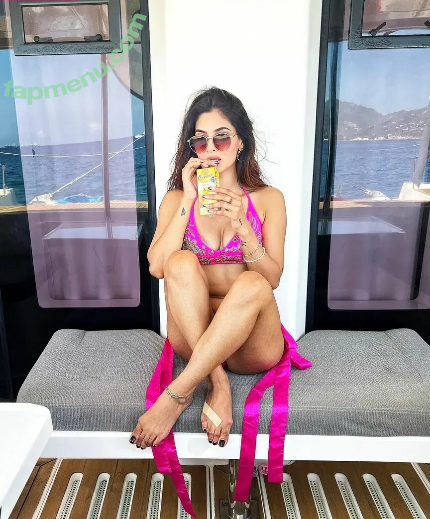Karishma Lala Sharma nude photo #0014 (karishmasharma22)