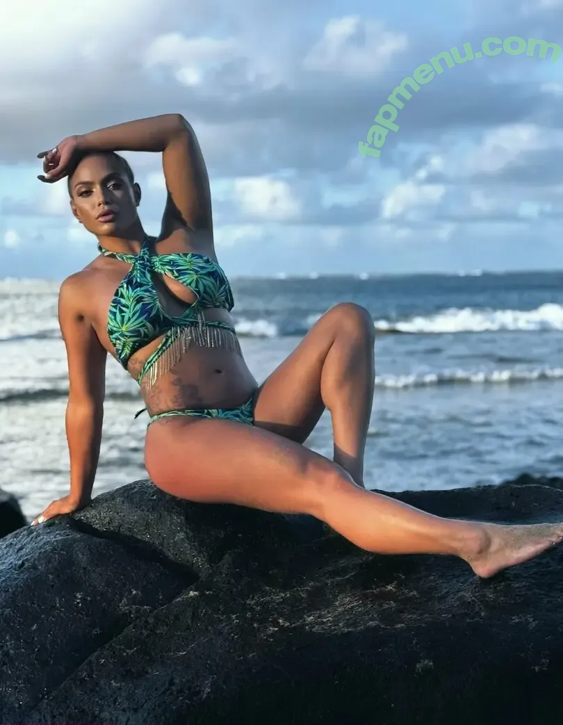 Karissa Rivera nude photo #0002 (Karissa Rivera)