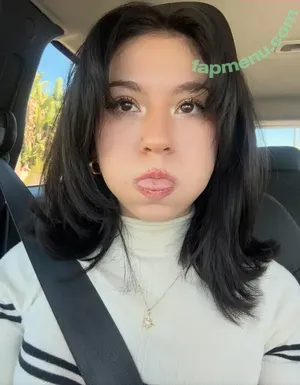 Kariwahh / kawiwi nude photo #0025