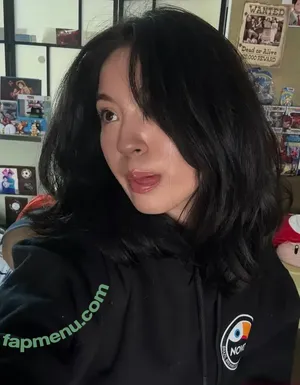 Kariwahh / kawiwi nude photo #0026