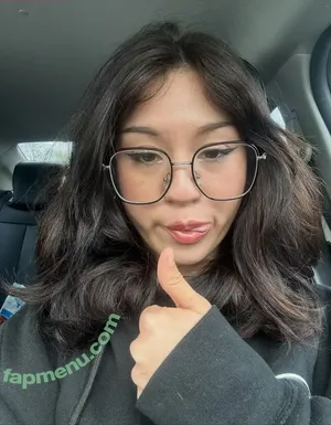 Kariwahh / kawiwi nude photo #0027