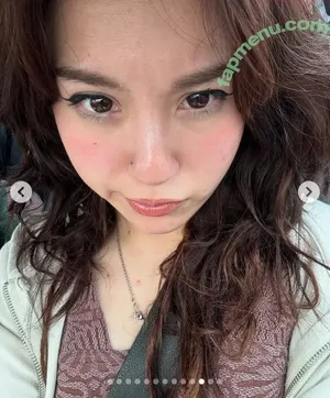 Kariwahh / kawiwi nude photo #0041