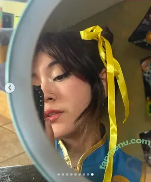 Kariwahh / kawiwi nude photo #0055