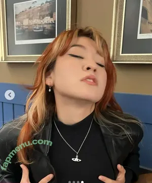 Kariwahh / kawiwi nude photo #0060