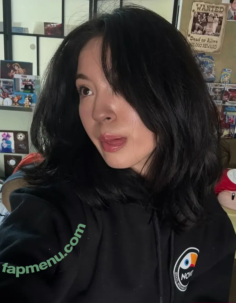 Kariwahh nude photo #0026 (kawiwi)