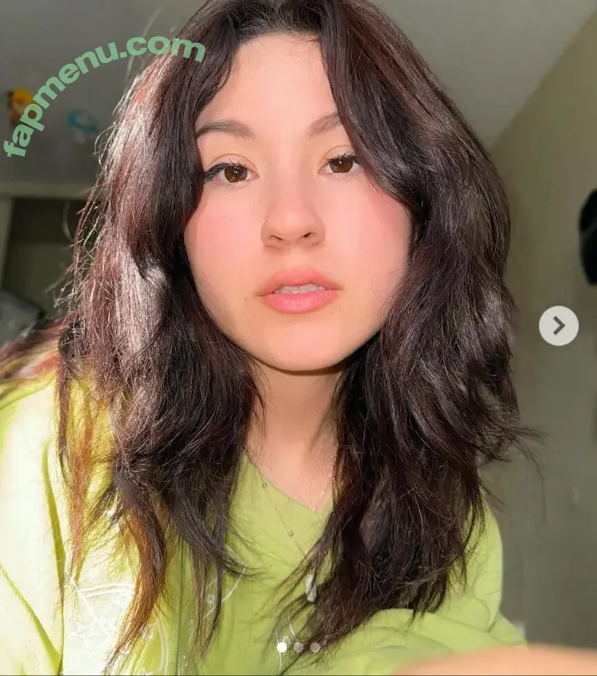 Kariwahh nude photo #0048 (kawiwi)