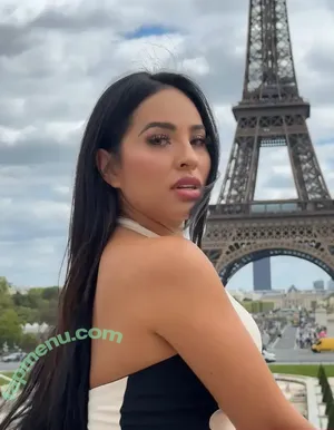 Karla Bustillos / karbgarcia / karlybustillosg nude photo #0095