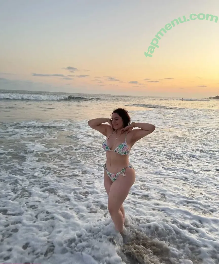 Karla Escalante nude photo #0001 (Alyasanchez / alyasanchez_)