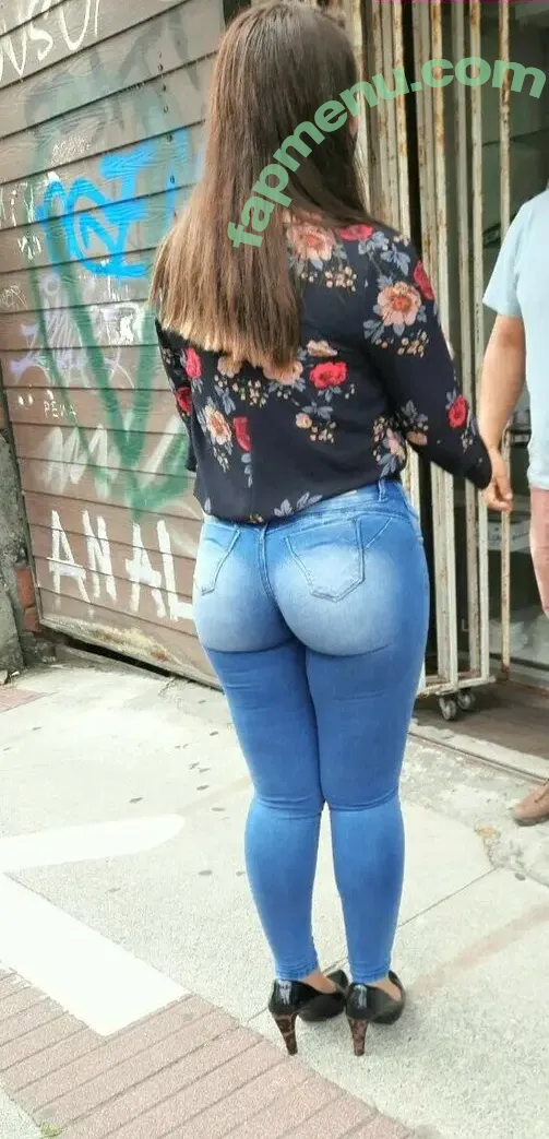 Karla Espinoza nude photo #0008 (karlaespinozaags)
