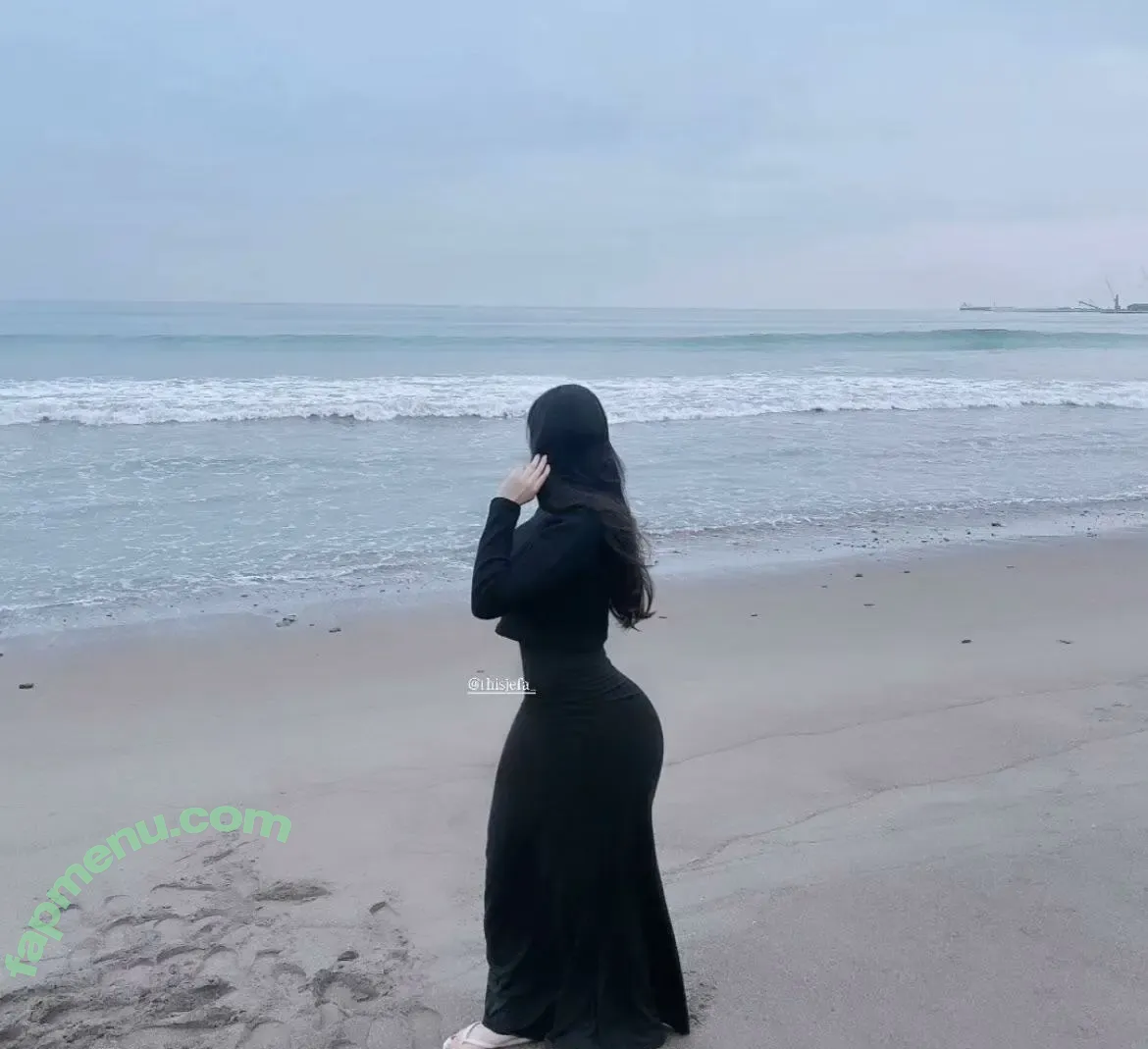 Karla Reds nude photo #0021 (karla_reds / thisjefa_)