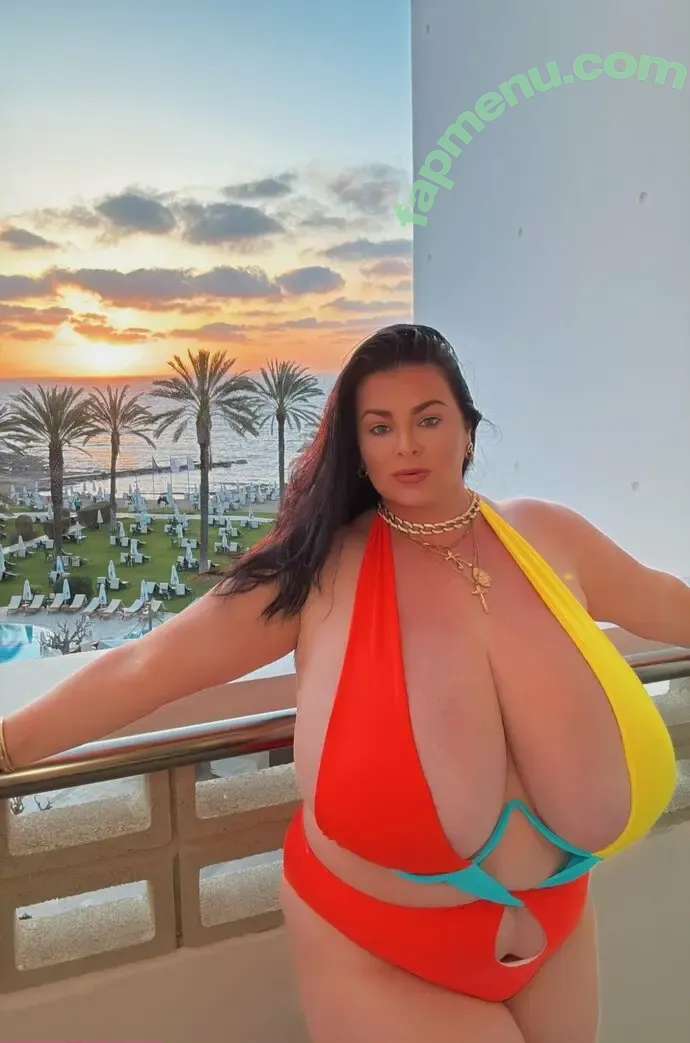 karlajames nude photo #0053 (karlajamesofficial)