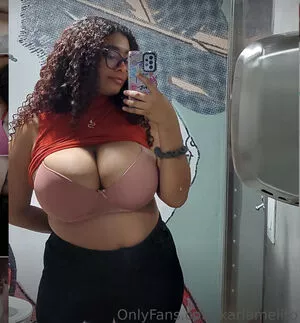 Karlamelito nude photo #0022