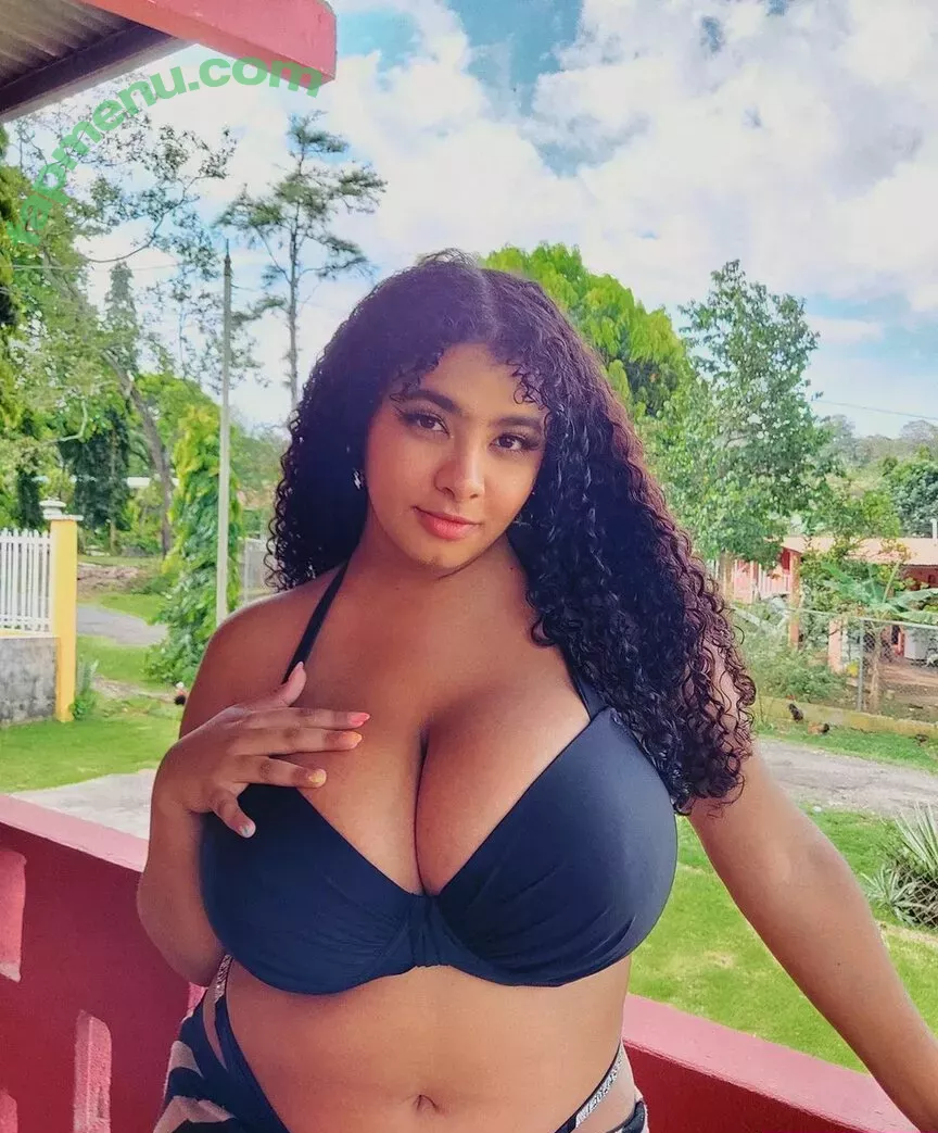 Karlamelito nude photo #0007 (Karlamelito)