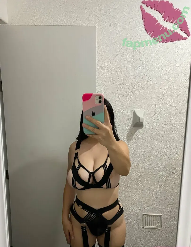 karlaruiz05 nude photo #0016 (karlaruiz05)