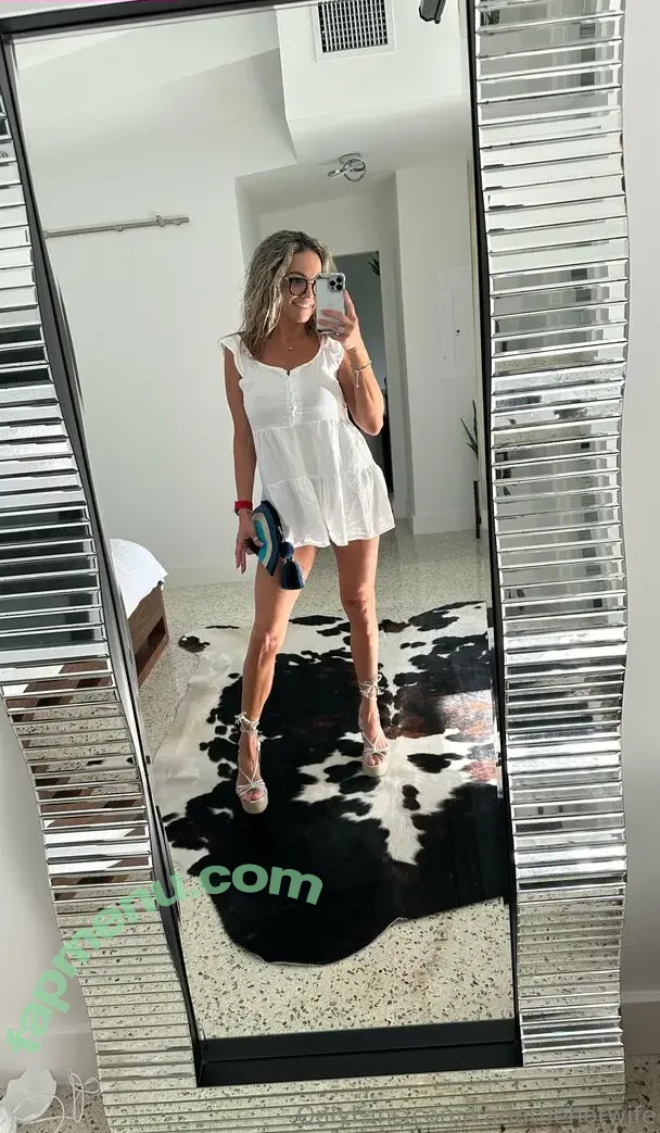 karlathehotwife nude photo #0018 (karlathehotwife)