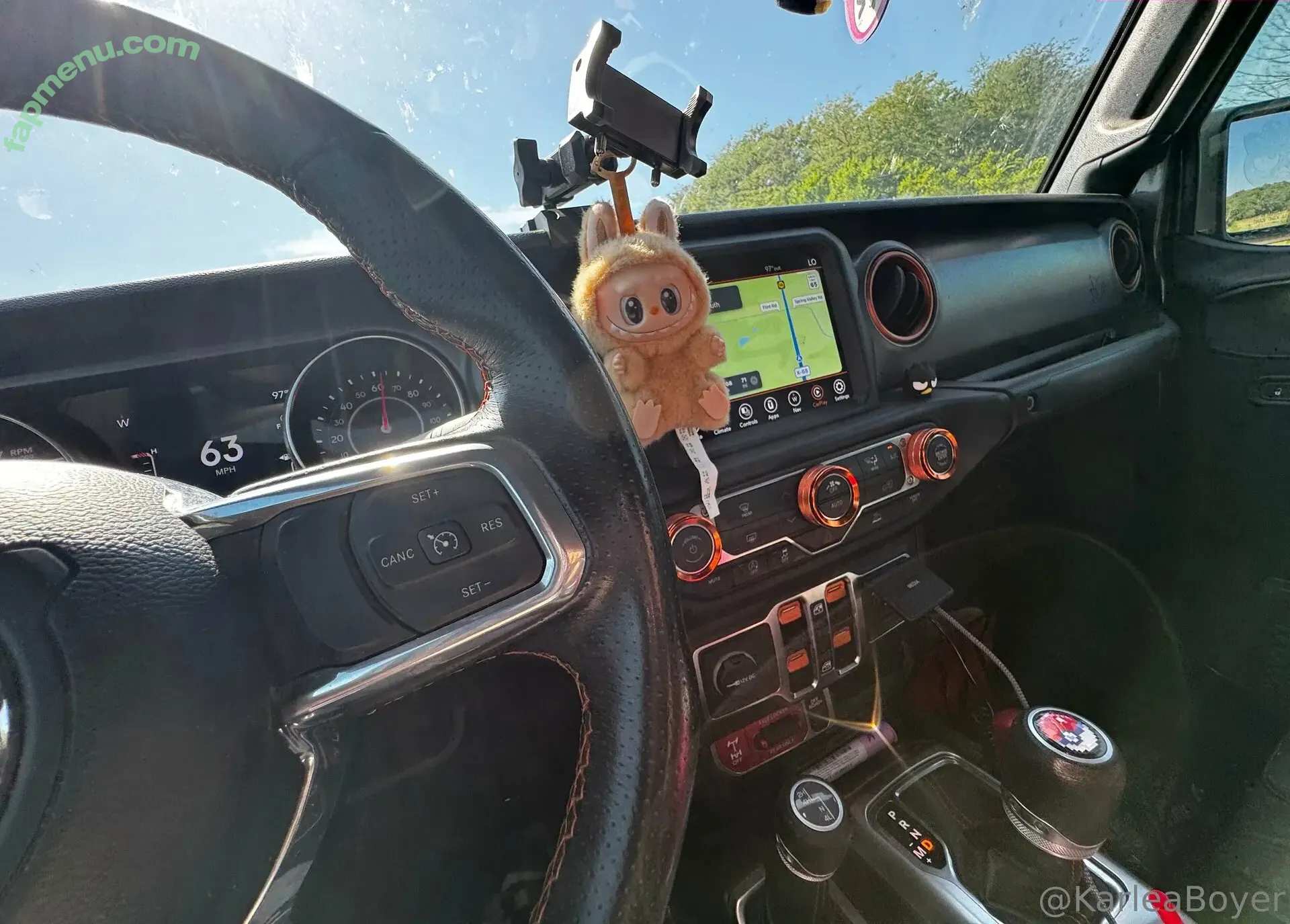 karleaxoxo nude photo #0404 (karleaboyer)