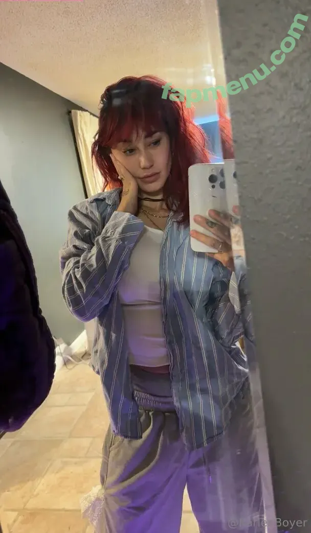 karleaxoxo nude photo #0423 (karleaboyer)