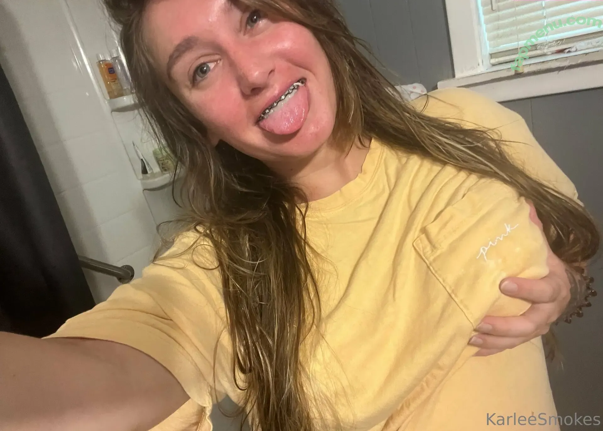 karleesmokestease nude photo #0015 (karleesmokestease)