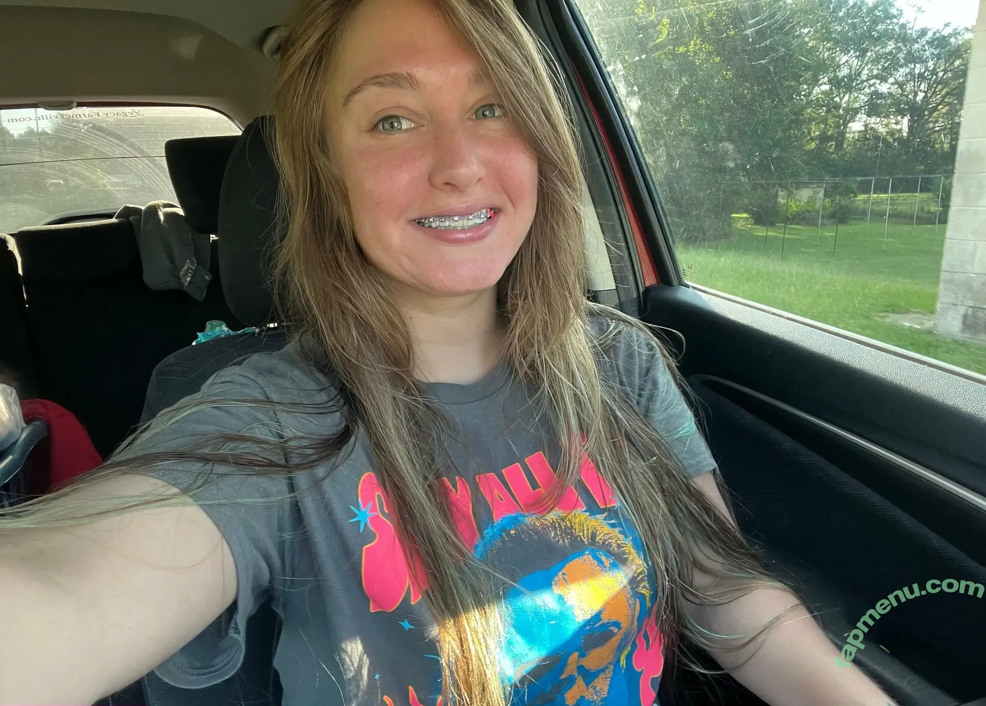 karleesmokestease nude photo #0032 (karleesmokestease)