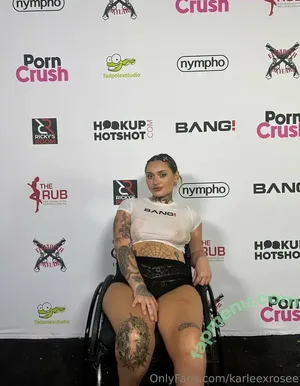 karleexrosee / notkarleerose nude photo #0122