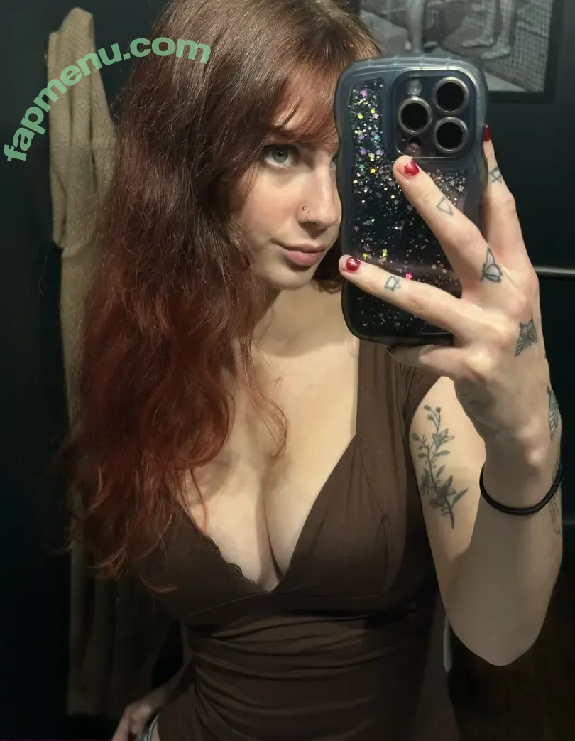 karleexx01 nude photo #0017 (karleexd01 / karleexrosee)