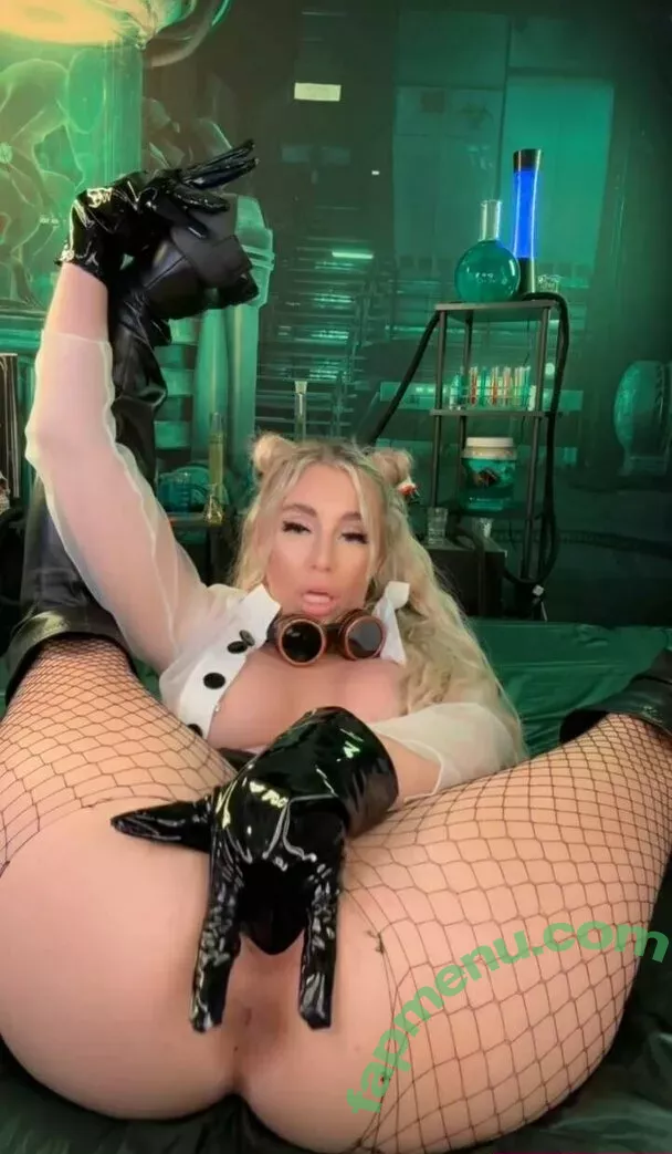 karleystokes nude photo #1131 (karley_stokes)