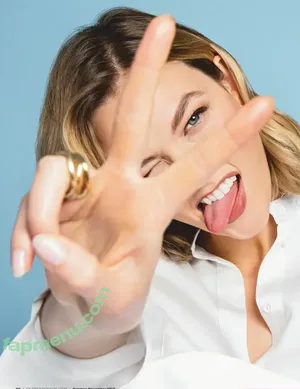Karlie Kloss / karliekloss nude photo #0495
