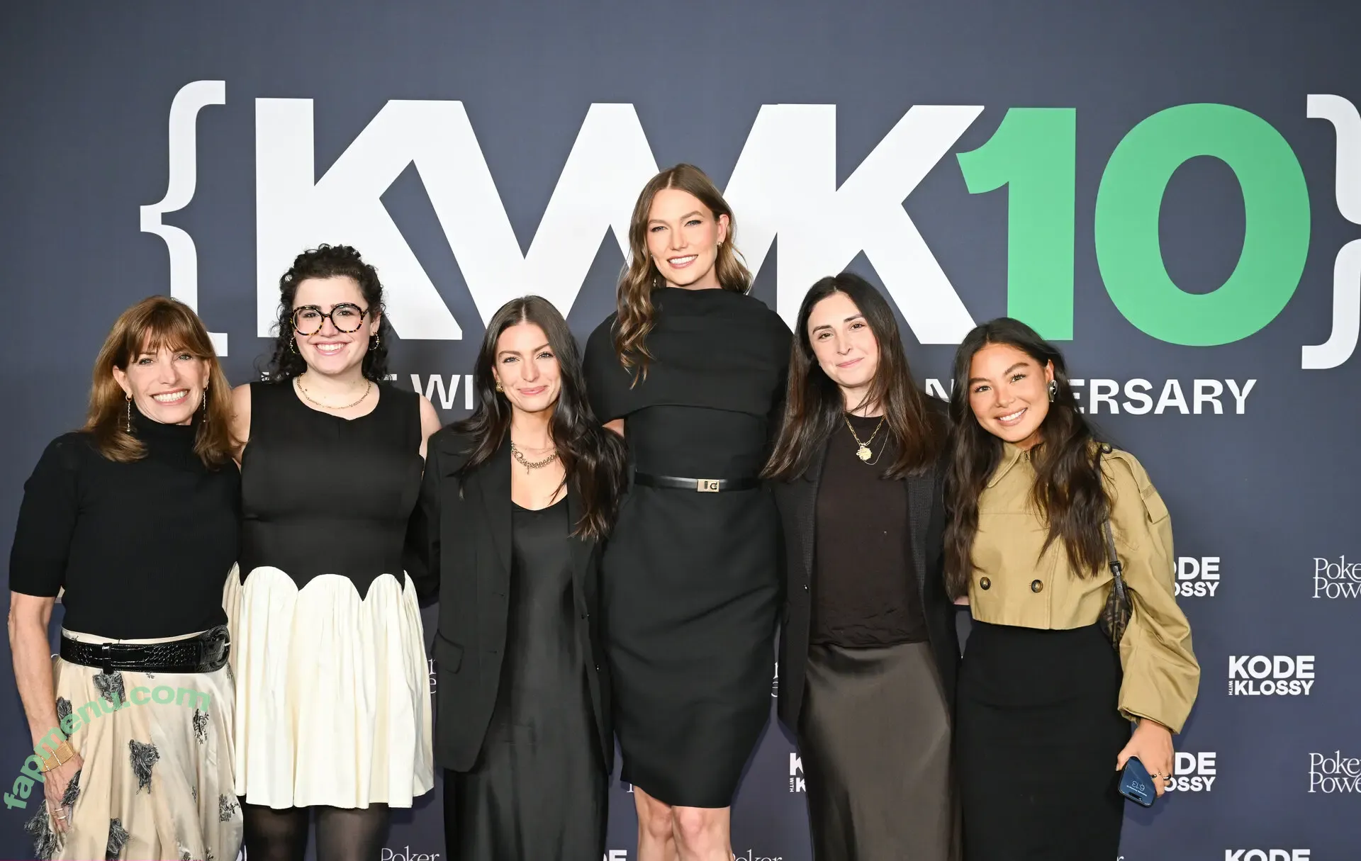 Karlie Kloss nude photo #0604 (karliekloss)