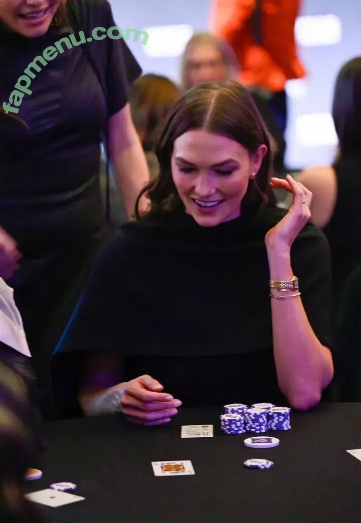 Karlie Kloss nude photo #0606 (karliekloss)