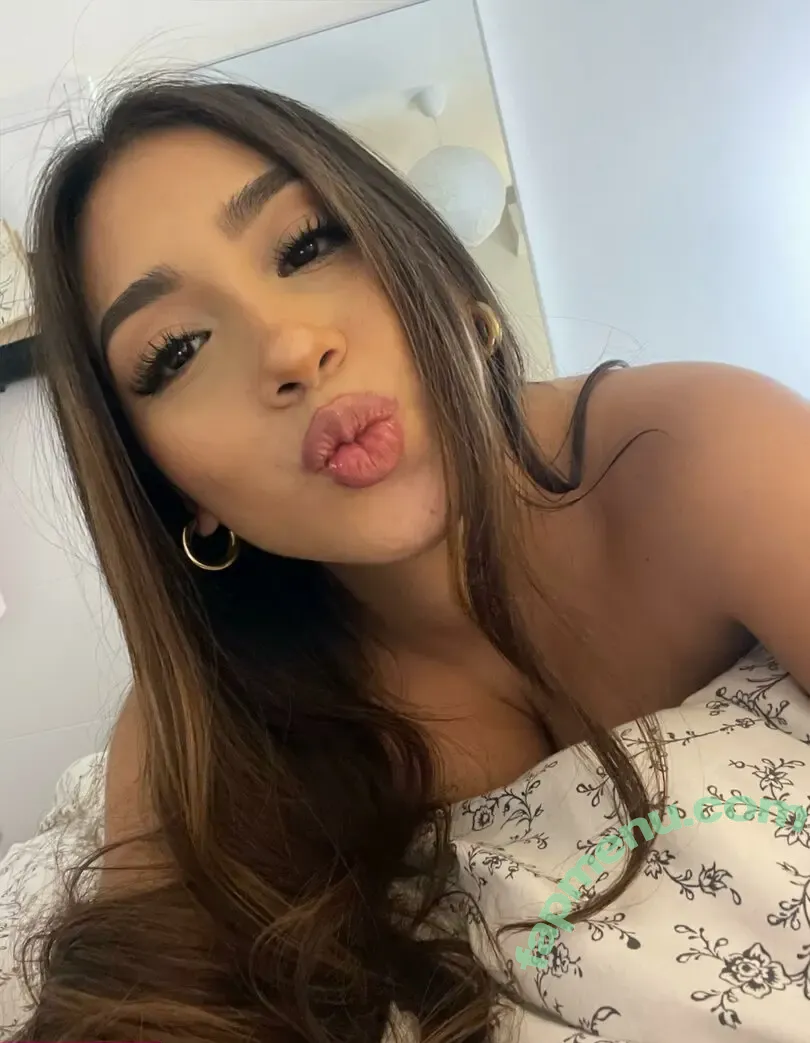 Karlita78kjm nude photo #0005 (Karlita78kjm)