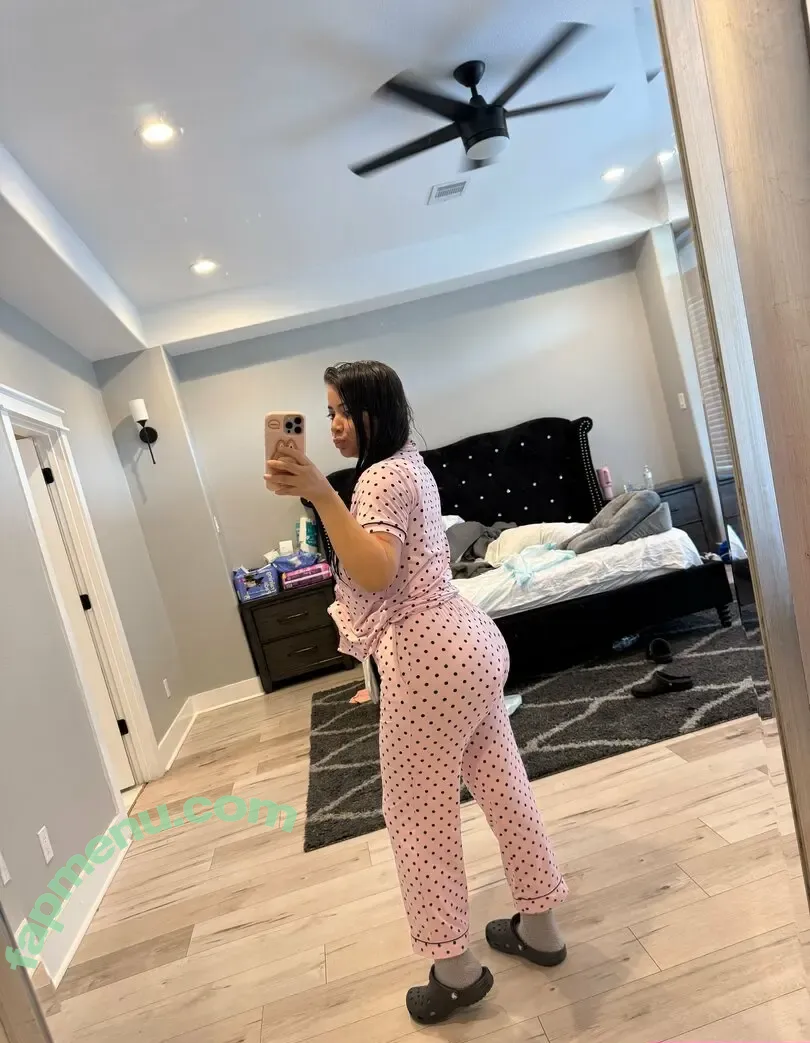 karlitaae nude photo #0121 (kkarlita_)