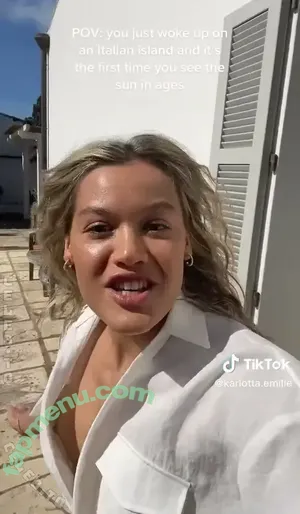 Karlotta Emilie Henke / karlotta.emilie nude photo #0387