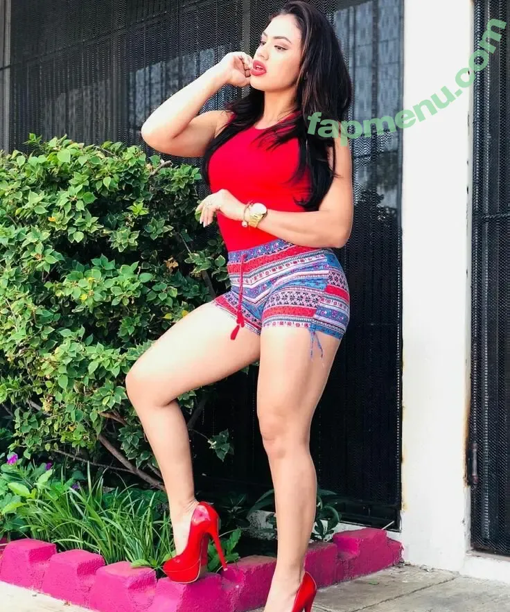 Karly Fornos nude photo #0006 (Karly Fornos)