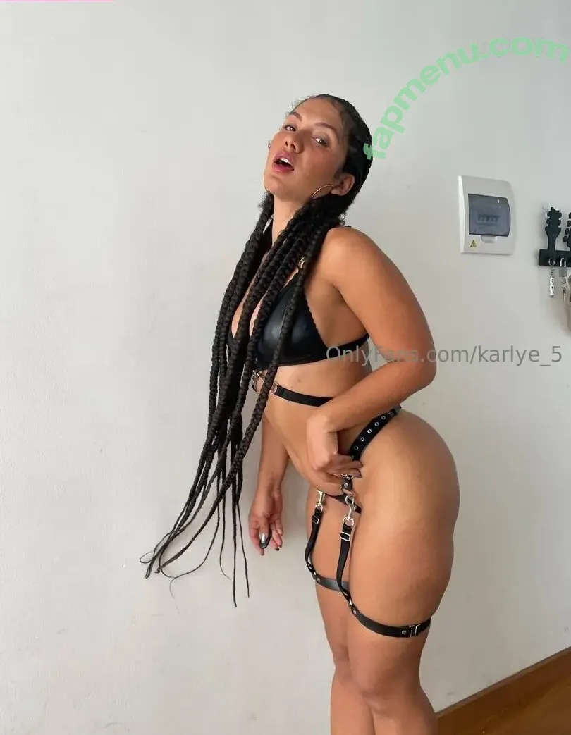 Karlye_5 nude photo #0043 (karlye.5)