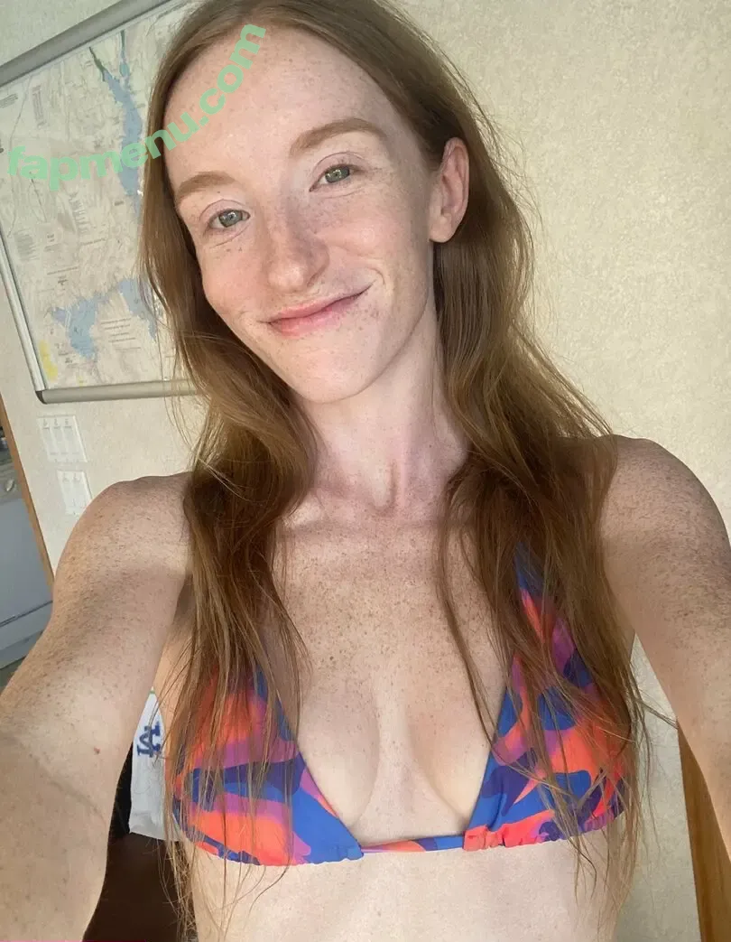 karlyscorner nude photo #0010 (karlyscorner_)