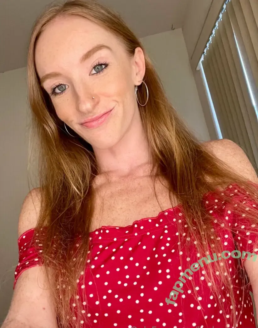 karlyscorner nude photo #0070 (karlyscorner_)
