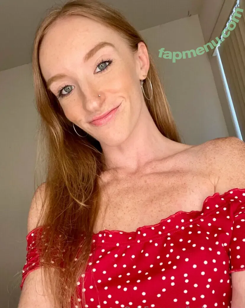 karlyscorner nude photo #0071 (karlyscorner_)