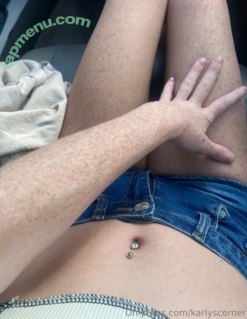 karlyscorner nude photo #0085 (karlyscorner_)