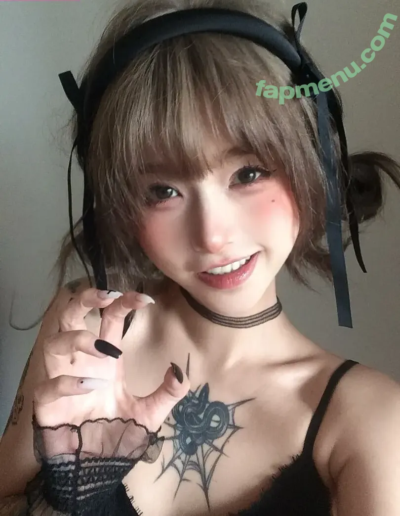 Karma_luey nude photo #0005 (karmaluvx3)