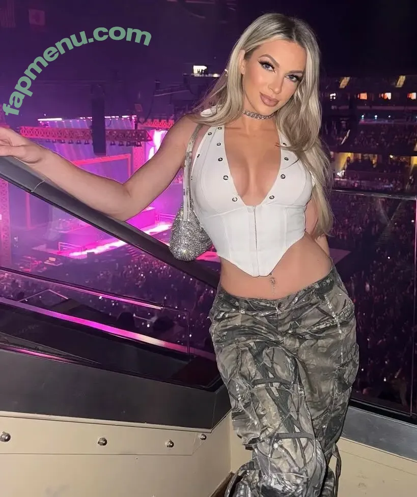 Karmen Petrovic nude photo #0404 (WWE NXT / karmen_wwe)
