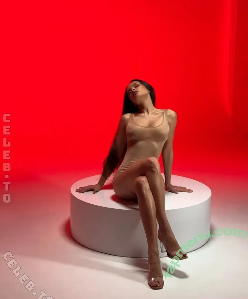 KarnaVal nude photo #0161 (KarnaVal8 / karna.val)