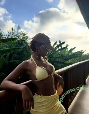 Karol Conká / karolconka nude photo #0030